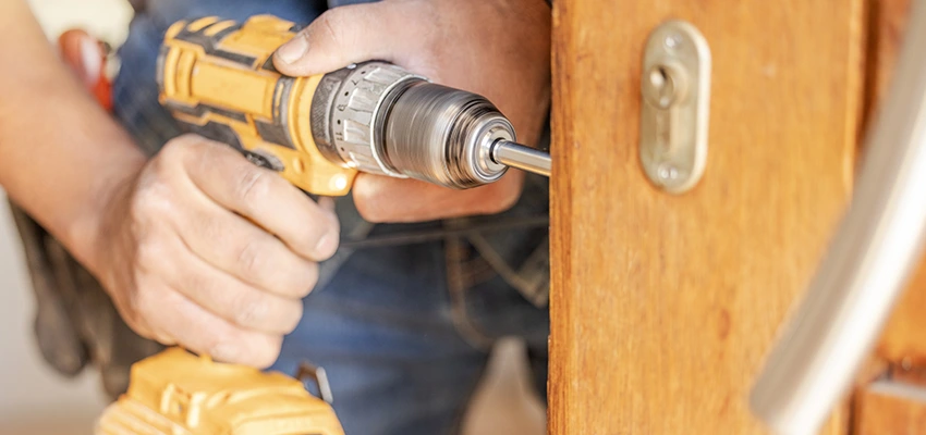 Eviction Locksmith in Lake in the Hills, Illinois