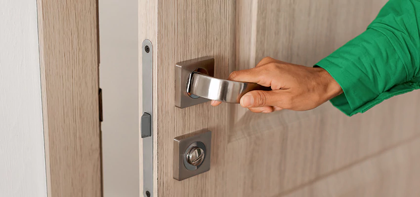 Garage Door Lock Reinforcements in Lake in the Hills, Illinois