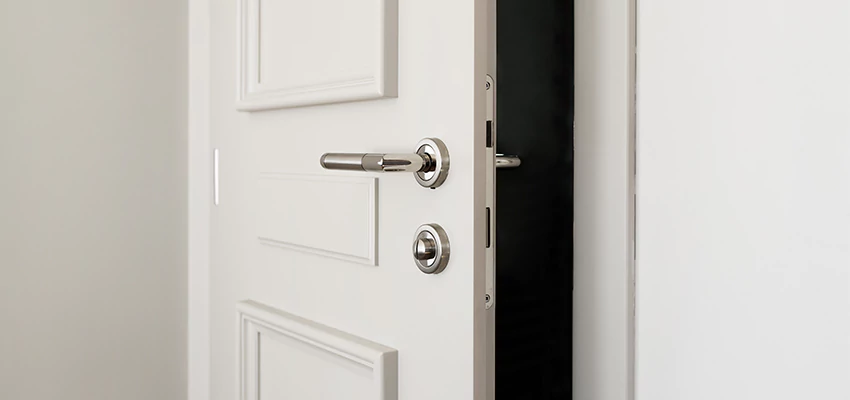 Folding Bathroom Door With Lock Solutions in Lake in the Hills, IL