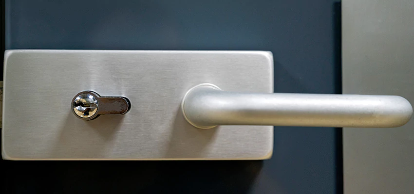 Change Patio Door Locks in Lake in the Hills, Illinois